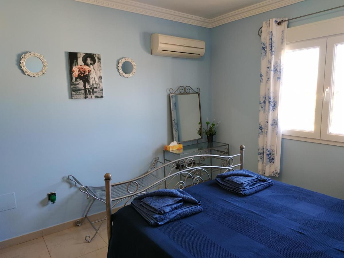 Villa Casa Del Sol 3 Bedroom Villa With Private Solar Covered 12M X 6M Pool Minimum Stay 7 Nights Chromecast And Wifi Throughout The Property Triquivijate 외부 사진