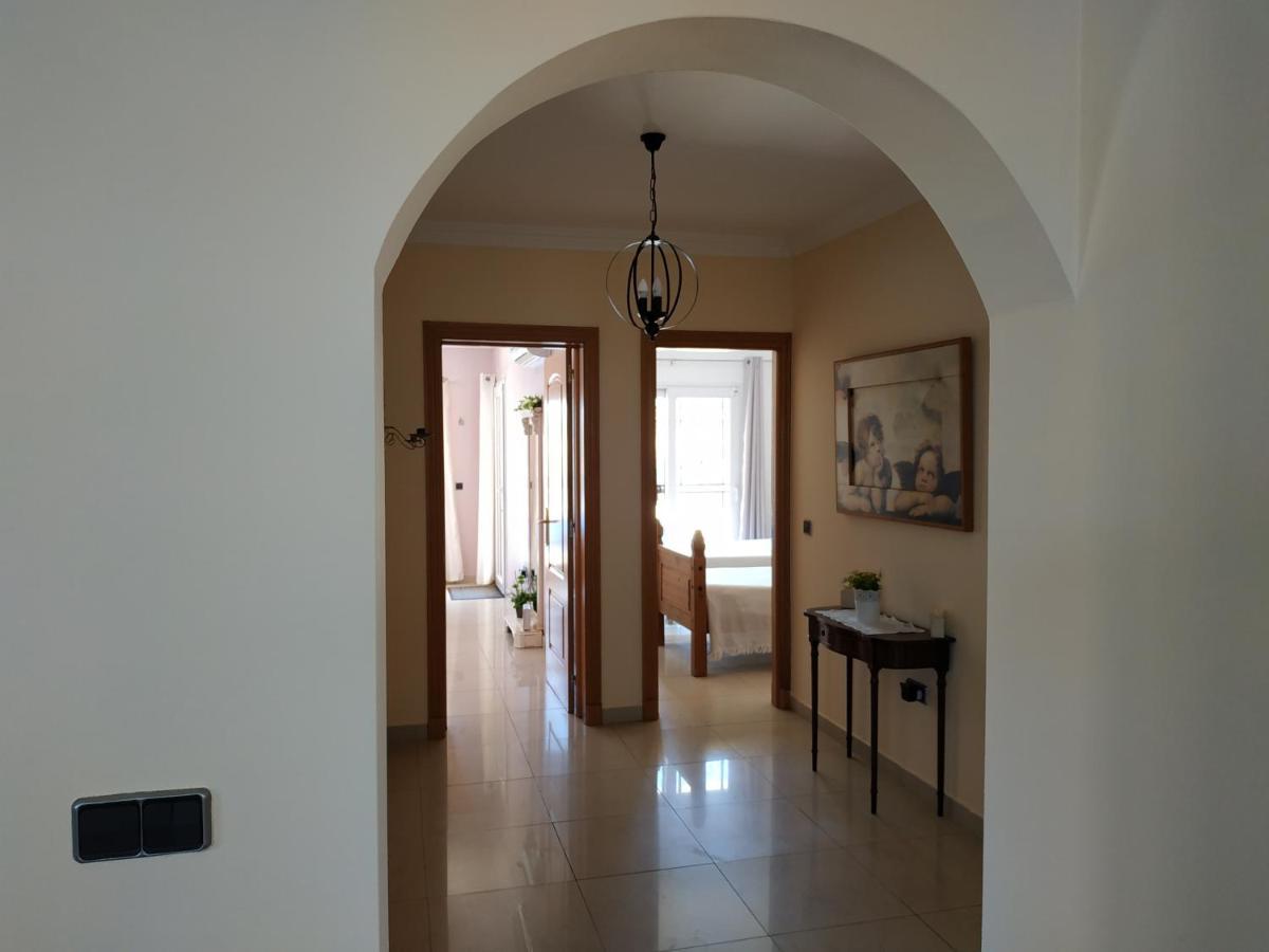 Villa Casa Del Sol 3 Bedroom Villa With Private Solar Covered 12M X 6M Pool Minimum Stay 7 Nights Chromecast And Wifi Throughout The Property Triquivijate 외부 사진