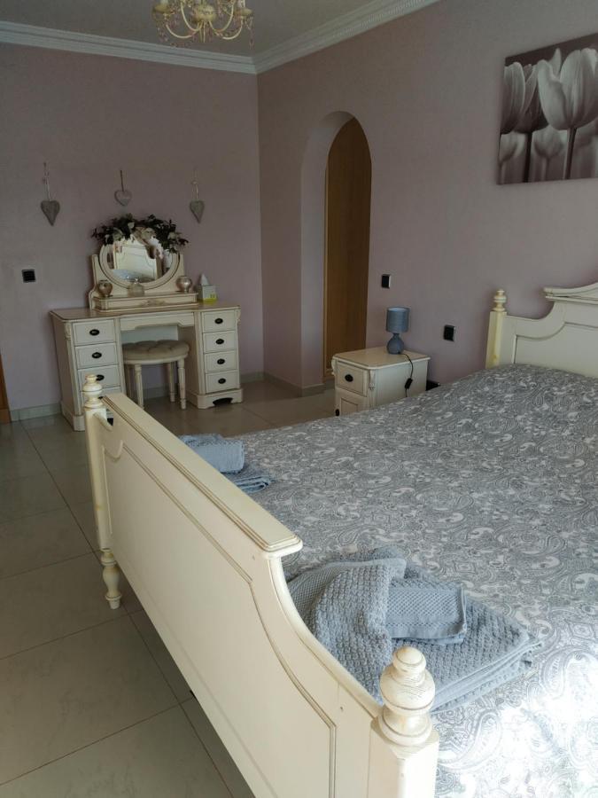 Villa Casa Del Sol 3 Bedroom Villa With Private Solar Covered 12M X 6M Pool Minimum Stay 7 Nights Chromecast And Wifi Throughout The Property Triquivijate 외부 사진