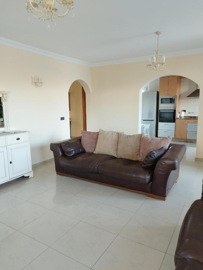 Villa Casa Del Sol 3 Bedroom Villa With Private Solar Covered 12M X 6M Pool Minimum Stay 7 Nights Chromecast And Wifi Throughout The Property Triquivijate 외부 사진