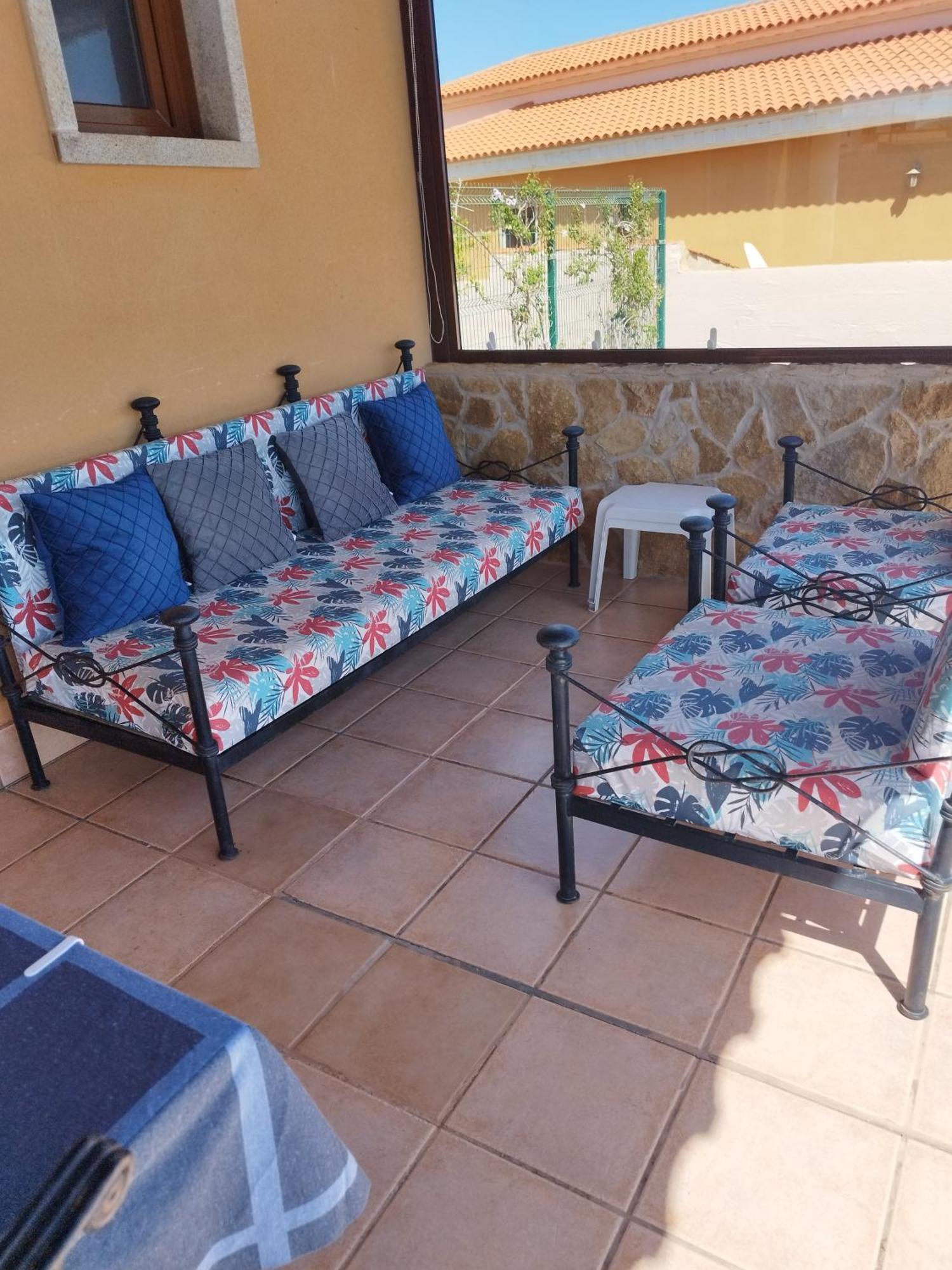 Villa Casa Del Sol 3 Bedroom Villa With Private Solar Covered 12M X 6M Pool Minimum Stay 7 Nights Chromecast And Wifi Throughout The Property Triquivijate 외부 사진